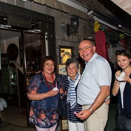 Old Taverna Sorrentina Екстер'єр фото