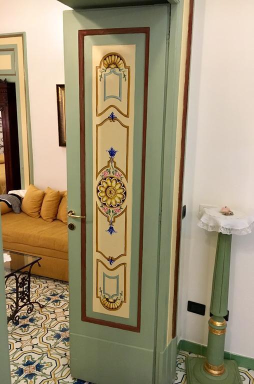Old Taverna Sorrentina Екстер'єр фото