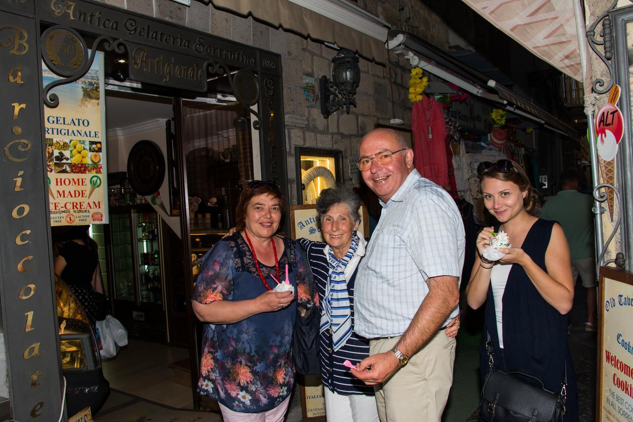 Old Taverna Sorrentina Екстер'єр фото